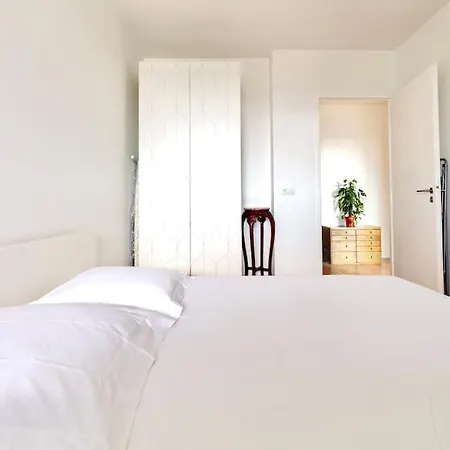 Entier Terrasse View Parking Gratuit * Parigi
